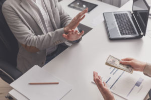 ソフト闇金は違法？全くソフトじゃない内容について徹底解説！